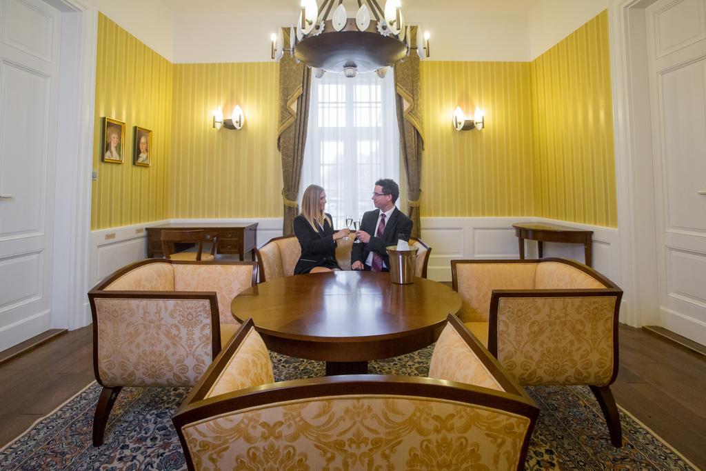 Erzsébet Nagy Szálloda Paks Chambre photo